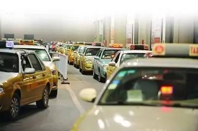 南京出租車運(yùn)價(jià)改革方案聽(tīng)證 全天候全程雙計(jì)費(fèi)將如何影響市民出行？